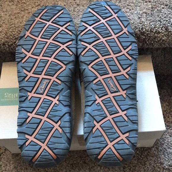 clarks dawson slippers